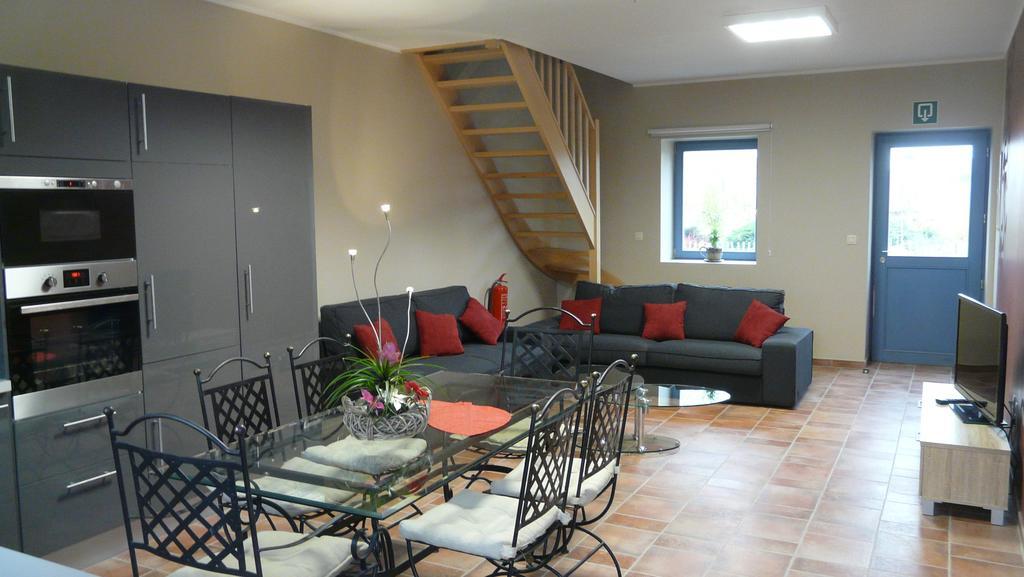 Holiday Home L'Aubepine Tournai Room photo